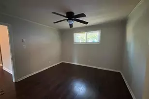 3410 Summit Ave, Greensboro, NC 27405 - Photo 3