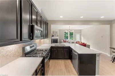 224 Ellsworth Manor Drive, Hillsborough, NC 27278 - Photo 15