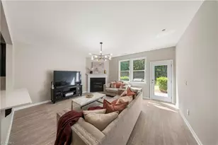 224 Ellsworth Manor Dr, Hillsborough, NC 27278 - Photo 23
