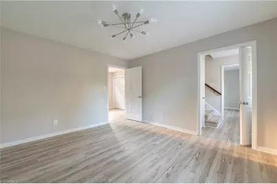 4505 Southern Webbing Mill Road, Greensboro, NC 27405 - Photo 11