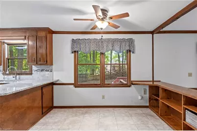499 Reigate Drive, Kernersville, NC 27284 - Photo 11