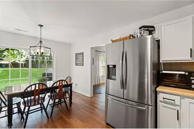 2446 Somerset Place Drive, Winston-Salem, NC 27103 - Photo 11