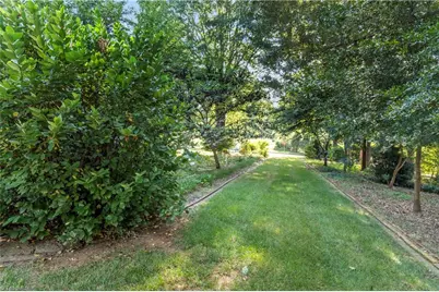 404 Drexmore Court, Winston-Salem, NC 27103 - Photo 41
