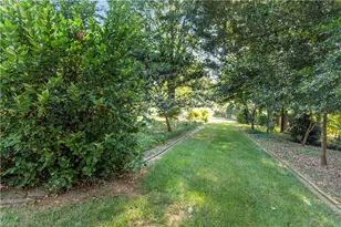 404 Drexmore Ct, Winston-Salem, NC 27103 - Photo 41