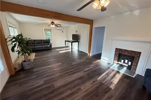 951 Newsome St, Mount Airy, NC 27030 - Photo 7