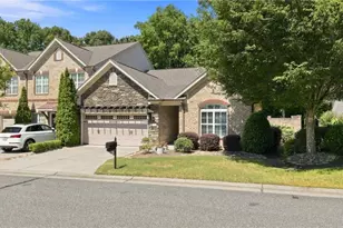 1131 Heritage Path Ln, Winston-Salem, NC 27103 - Photo 5