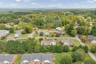 103 Blairfield Ct, North Wilkesboro, NC 28659 - Photo 37