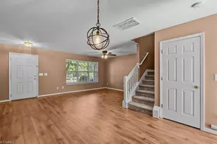 41 Tannenbaum Cir, Greensboro, NC 27410 - Photo 11