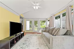 510 Florham Dr, High Point, NC 27262 - Photo 9