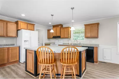 1054 Sutton Road, Greensboro, NC 27406 - Photo 9