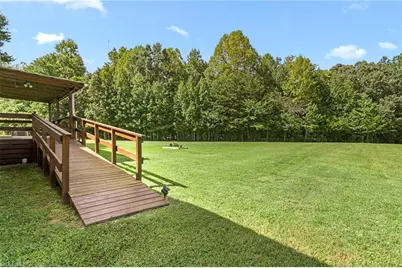 1054 Sutton Road, Greensboro, NC 27406 - Photo 27