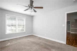 9 Brandy Wine Dr, Thomasville, NC 27360 - Photo 11