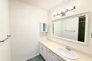 200 Ridgelea Ct, Winston-Salem, NC 27104 - Photo 11