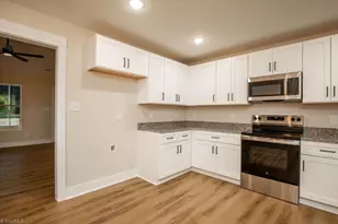 1045 W Holly Hill Rd, Thomasville, NC 27360 - Photo 5