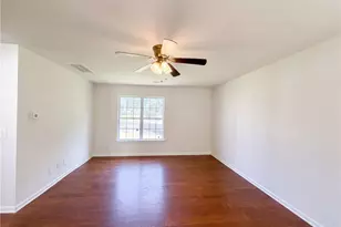 1913 Foust Rd, Greensboro, NC 27405 - Photo 3