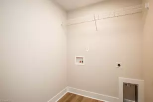 1047 W Holly Hill Rd, Thomasville, NC 27360 - Photo 15