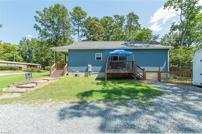 196 8th Avenue, New London, NC 28127 - Photo 31