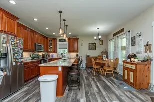 196 8th Ave, New London, NC 28127 - Photo 9