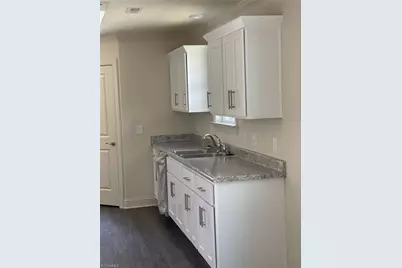 503 White Oak Street, High Point, NC 27260 - Photo 7
