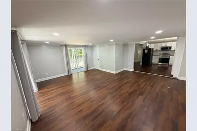 3950 Cole Avenue, High Point, NC 27265 - Photo 11