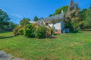 4881 Vienna Dozier Rd, Pfafftown, NC 27040 - Photo 35