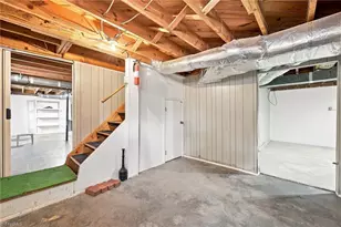 1407 Bolton St, Winston-Salem, NC 27103 - Photo 27