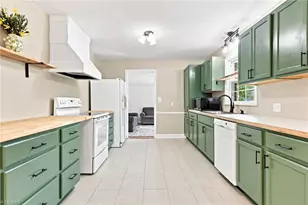1407 Bolton St, Winston-Salem, NC 27103 - Photo 13