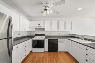 3616 Rising River Lane, Greensboro, NC 27409 - Photo 17