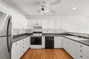 3616 Rising River Ln, Greensboro, NC 27409 - Photo 17