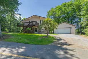 81 Pine Tree Dr, Roaring Gap, NC 28627 - Photo 7