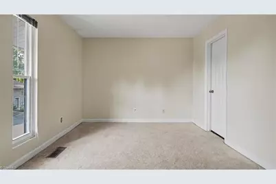 3755 Heathrow Drive, Winston-Salem, NC 27127 - Photo 9