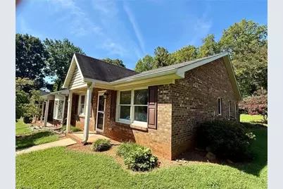1712 Beaucrest Avenue, High Point, NC 27265 - Photo 3