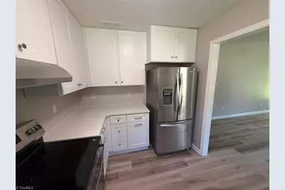 1712 Beaucrest Avenue, High Point, NC 27265 - Photo 15
