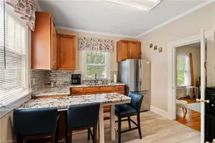 512 Atwater St, Burlington, NC 27215 - Photo 7