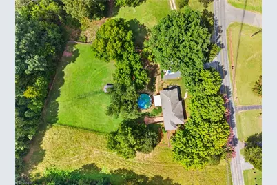 8171 Hillsville Road, Sophia, NC 27350 - Photo 31