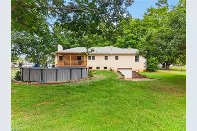 8171 Hillsville Road, Sophia, NC 27350 - Photo 23
