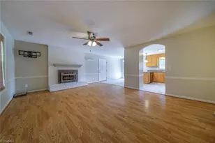 355 Christine Ct, Midway, NC 27127 - Photo 9