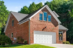 2729 Red Run Ct, High Point, NC 27265 - Photo 3