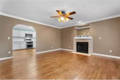 5135 Edgebaston Drive, Kernersville, NC 27284 - Photo 5