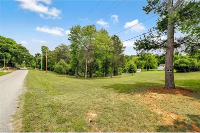 7549 Sunnyvale Drive, High Point, NC 27265 - Photo 35
