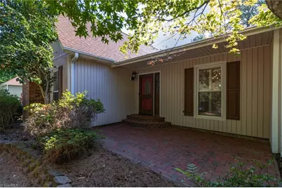 3414 Edgefield Road, Greensboro, NC 27409 - Photo 3