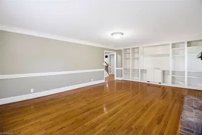 3414 Edgefield Road, Greensboro, NC 27409 - Photo 11