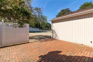 3414 Edgefield Rd, Greensboro, NC 27409 - Photo 23
