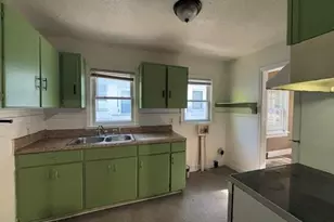 1010 Logan St, Greensboro, NC 27406 - Photo 5