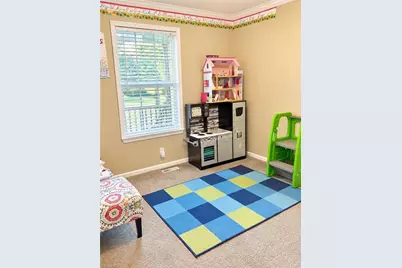 2005 Circleview Drive, Greensboro, NC 27406 - Photo 11