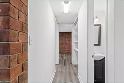 1805 S Hawthorne Road, Winston-Salem, NC 27103 - Photo 11