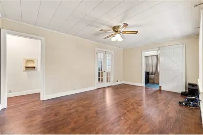 812 Oak Street, Reidsville, NC 27320 - Photo 9