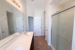 2722 Quail Oaks Dr, Greensboro, NC 27405 - Photo 19