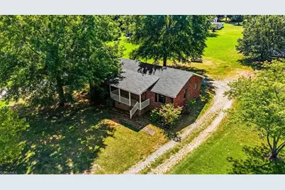522 Raleigh Avenue, Liberty, NC 27298 - Photo 31