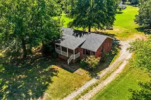 522 Raleigh Ave, Liberty, NC 27298 - Photo 31